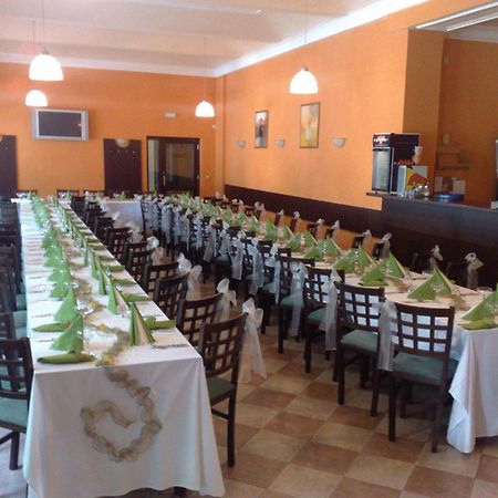 Parkhotel Terezin Екстер'єр фото